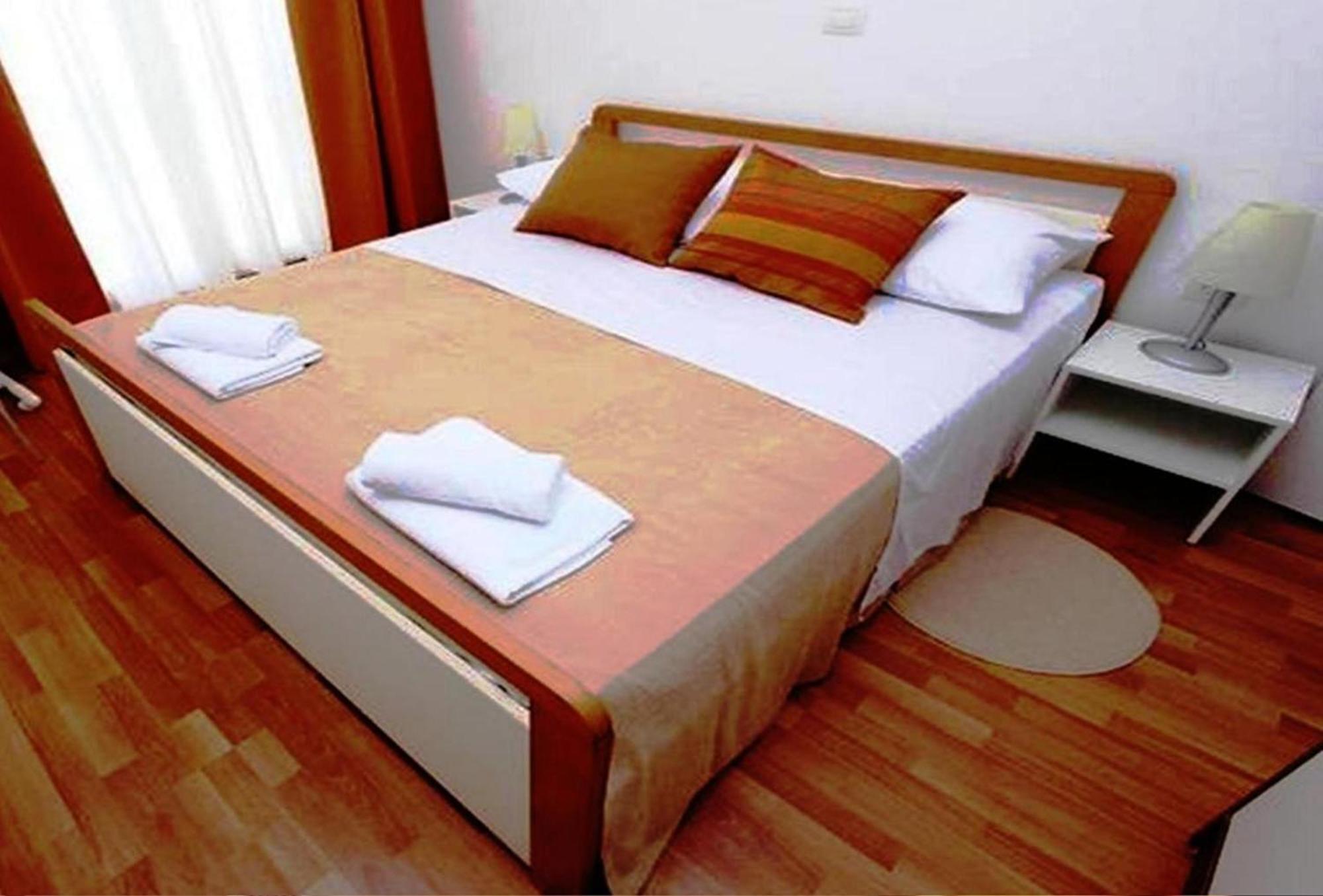 Renata Mare Apartments Rovinj Bagian luar foto